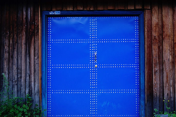 �������