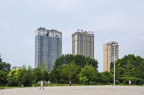 ��ɽ���ֹ�԰�����Ĺ�԰�ø�סլ¥