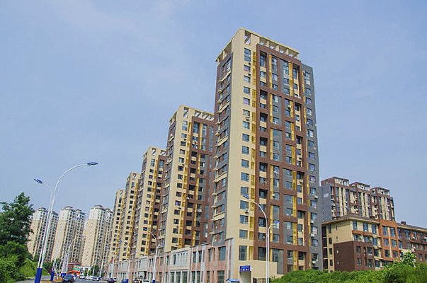 ��ɽ���ֹ�԰·�ߵĸ߲�סլ����Ⱥ