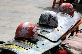 ����ͷ������