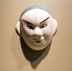 ��������