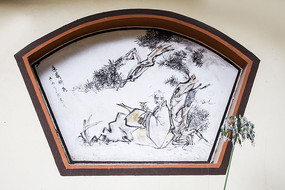 ǽ���һ��ˮī��