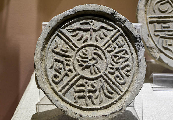 ��������