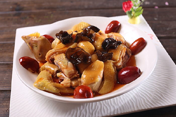 ����ľ������