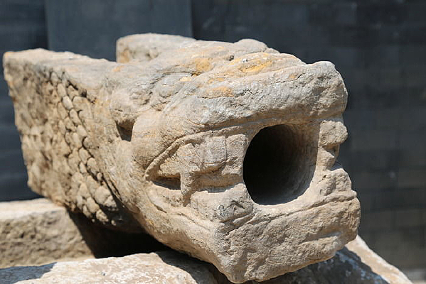 ��ͷϢˮ��ʯ��