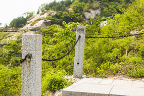 ʯ������