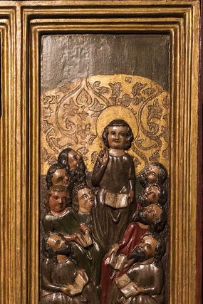 ����ʥ��ľ��װ�λ�