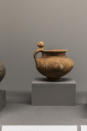 ���ж������ֱ����ձ�