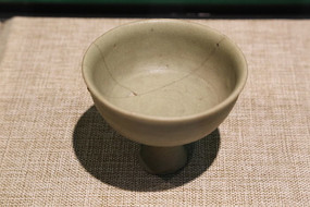 Ԫ����Ȫ�Ը�����