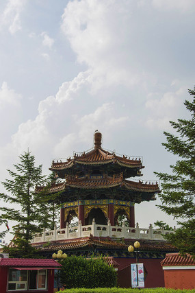 ��ɽ�������¥�Ͽչ�������