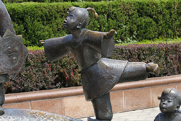 �����СŮ��