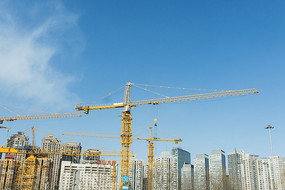 Զ������