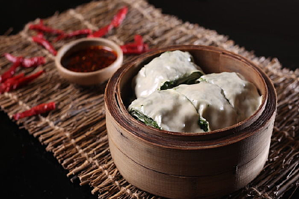 �����̾�