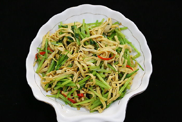 �ҳ��˶�ƤС���۲�