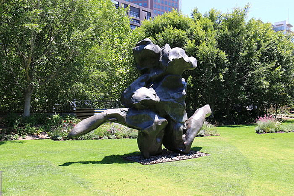 ������չʾ��  ά�����ǹ������������ڵĵ���