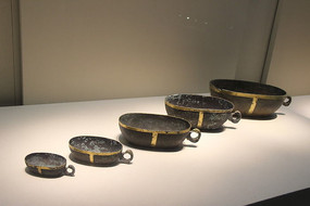 ��Բ��ͭ�׺�