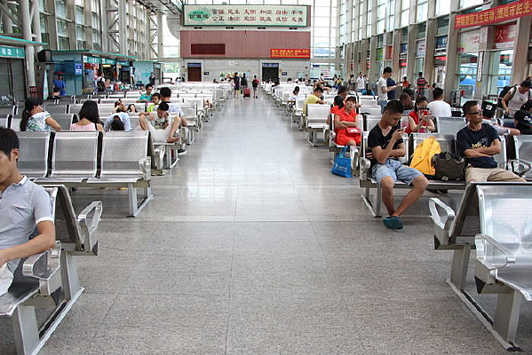 ��;����վ����