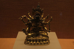 �ܼ������