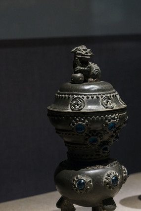 �¾��׺���д