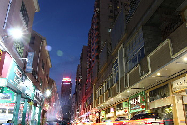 �־������ز�