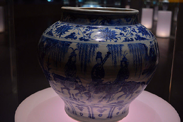 Ԫ���໨�������Ա���