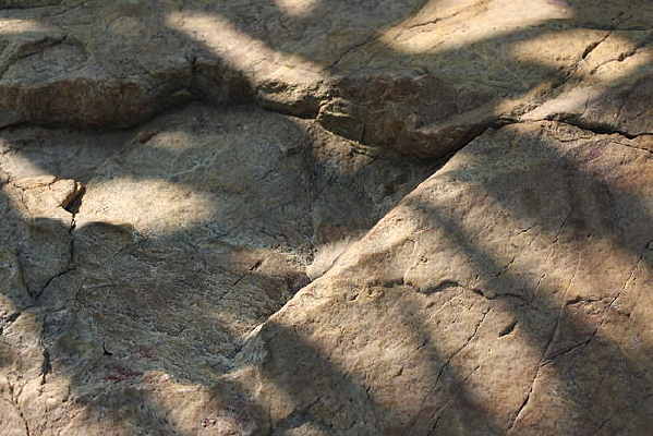 ��ʯ����