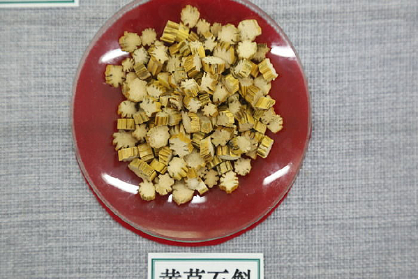 ��ҩ�ĻƲ�ʯ��