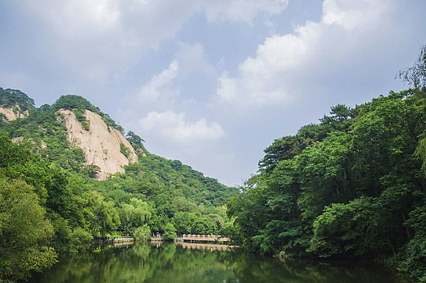 ǧɽ��̶̶ˮ��ɽ�Ȱ���