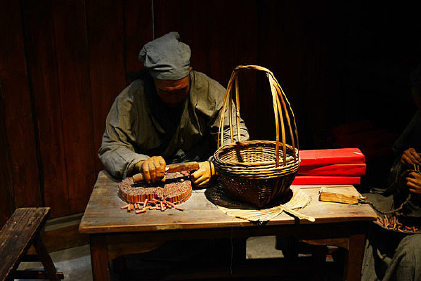 �����ڵ���