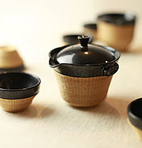 ��ɫ����