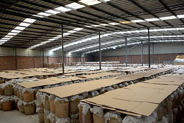 �綹����̳��