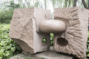 �ں���������