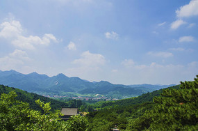 ���ǧɽ�Դ�´��۱�����Ⱥɽ����