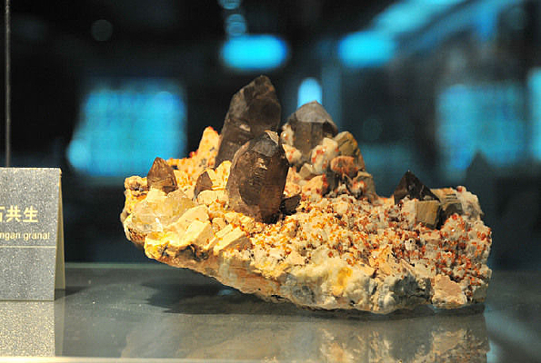 ������ʯ