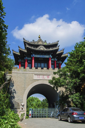 ǧɽ�ŵ�����¥�����