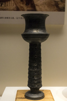 ���ո߱���