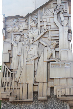 ���˹�������