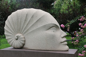 ������Ůʯ��ͷ��