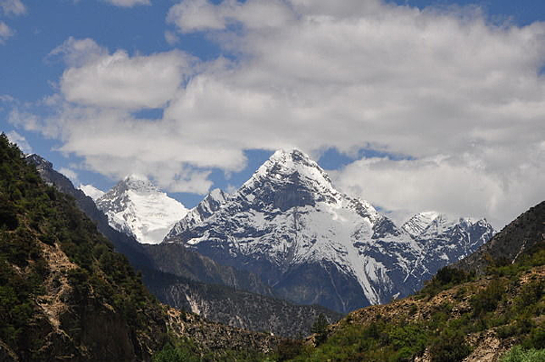 ����ʤ����ѩɽ