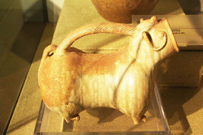 ����������3��Ĺ����������������Ի���