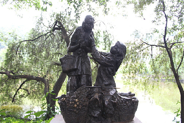 ��֦��ͭ����