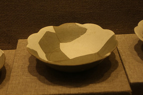 �Ϻ����Ի��ڵ�