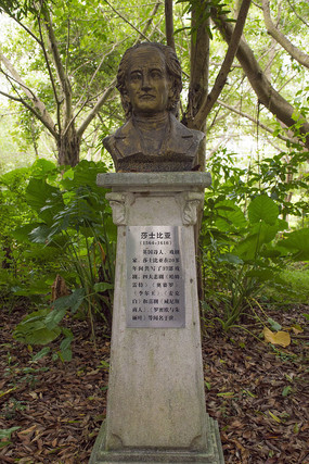 ɯʿ���ǰ����������