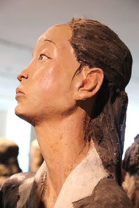 ��ɫ���ܳ�����Ů����