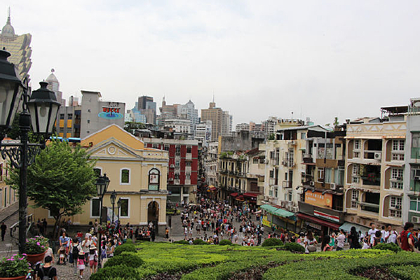 ���������ͽ���