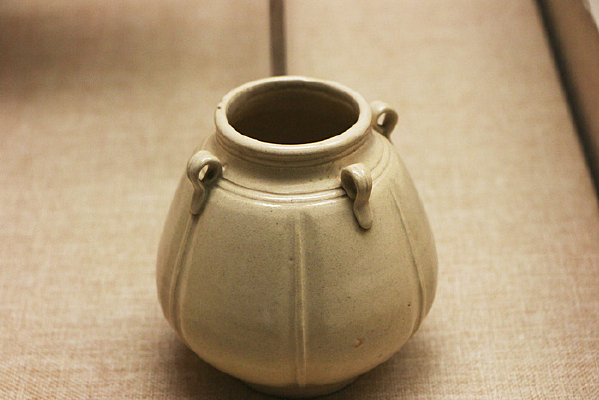 ���γ���Ҥ������¨���Ķ�С��