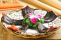 ���δ����