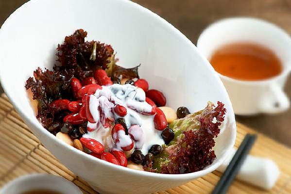 ����������