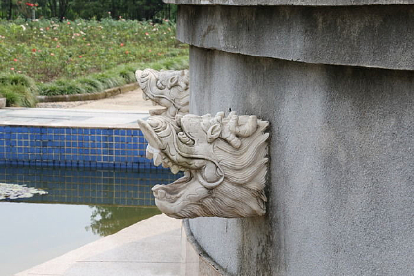 Ϣˮ��ͷʯ��