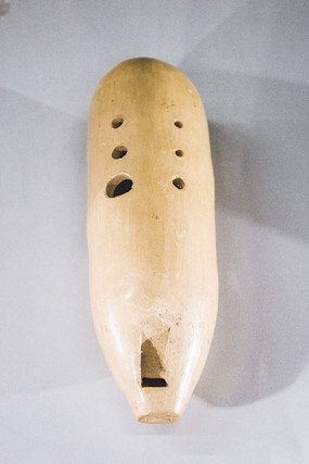 ����ɫ�������������